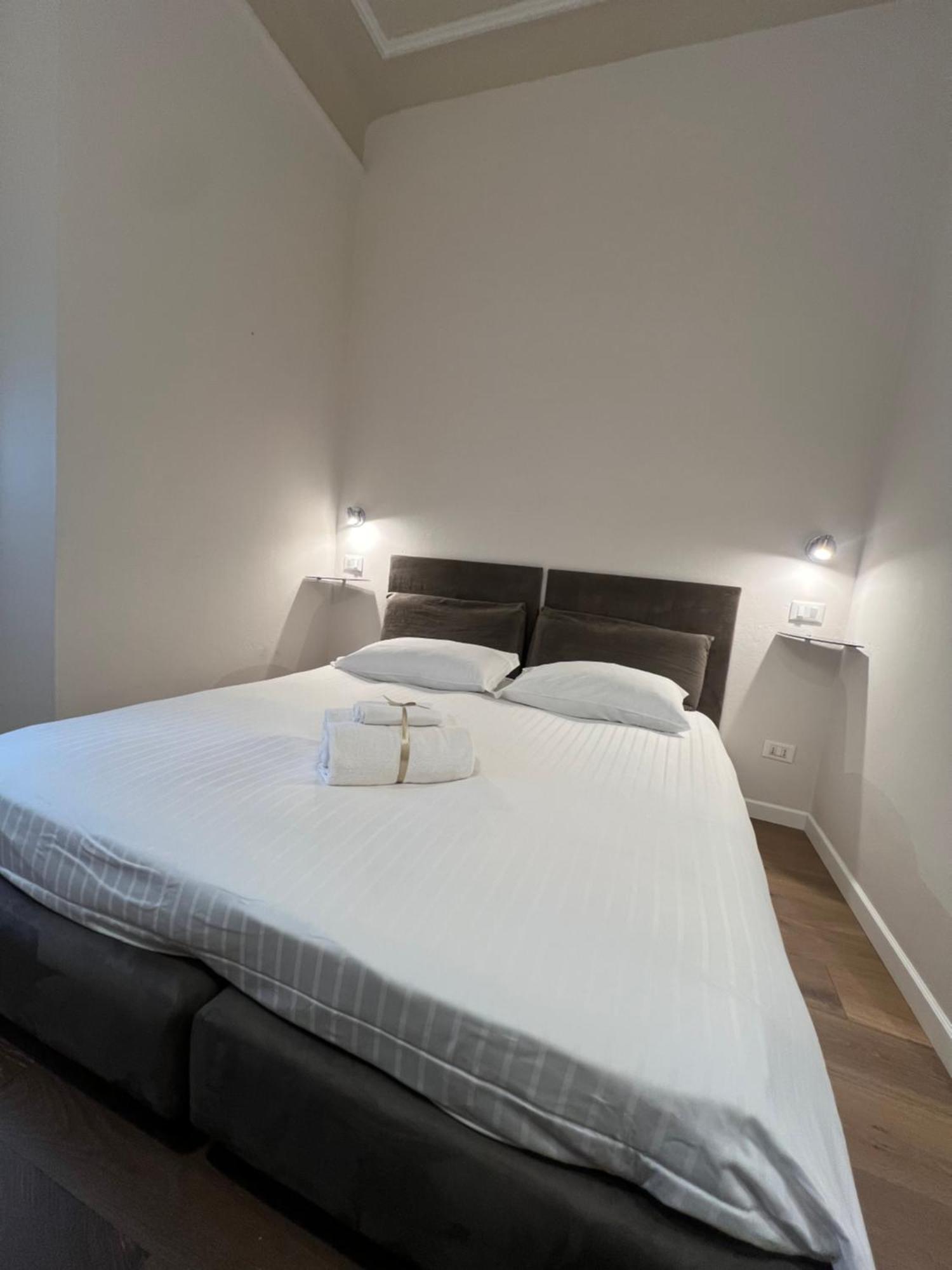 Bed&Bed Cassia Bed & Breakfast Florence Exterior photo