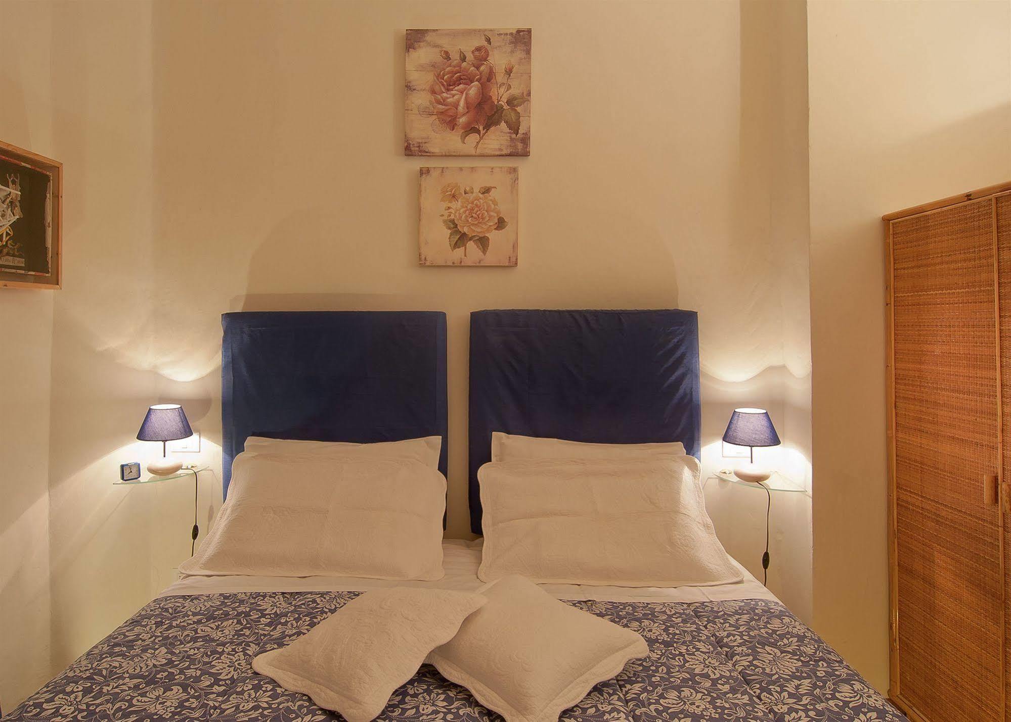 Bed&Bed Cassia Bed & Breakfast Florence Exterior photo